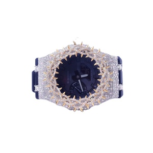 Montre élégante et tendance en moissanite sertie de diamants, avec boîtier en acier inoxydable et bracelet en caoutchouc bleu demi-trône - Product Image 3