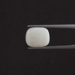 Opale naturelle de bonne qualité certifiée IGI, pierre précieuse blanche en vrac, 3,34 carats, taille coussin 11x9,5 mm, polie, légèrement cirée/huileée, pour bijoux - Product Image 1