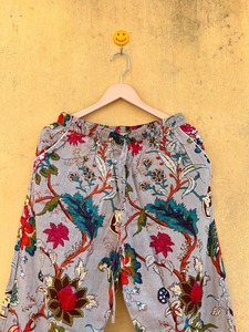 Ensemble de pyjama floral pour femmes Anjali Creations, 100% coton tissé, manches trois quarts, longueur intégrale, vêtements de nuit décontractés doux, col rabattu - Product Image 5