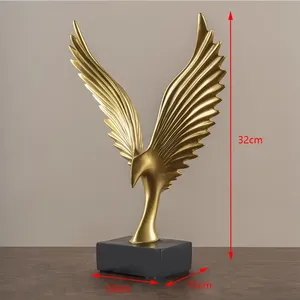 Sculpture d'aigle en bronze plaqué or, thème animal 3D complet, décoration d'intérieur, pièce d'art moulée - Product Image 2