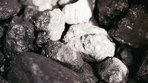 Briquettes de charbon anthracite à haute teneur en carbone, prix usine, 6-13 mm, faible teneur en cendres, combustion propre, combustible industriel pour le chauffage des usines sidérurgiques et de production d'eau chaude - Product Image 2