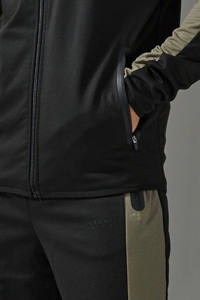 Conjunto Deportivo de Dos Piezas para Hombre, Diseño Personalizado OEM, Color Caqui, Estilo Deportivo, Chaqueta y Pantalón de Nylon Ligero - Product Image 5