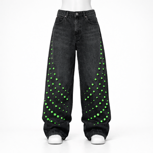 Proveedor de Jeans de Mezclilla Holgados de Color Sólido para Hombre, Estilo Urbano - Product Image 1