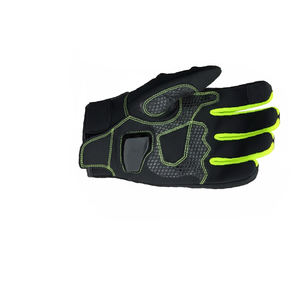 Gants de moto noirs en cuir de vachette perforé avec rembourrage en caoutchouc sur les doigts, logo OEM, prix bas, vente en gros de gants de moto - Product Image 4