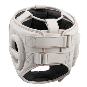 Casque de boxe professionnel en cuir avec visière transparente, protection de nez de luxe pour le sparring, équipement de combat MMA personnalisé - Product Image 3