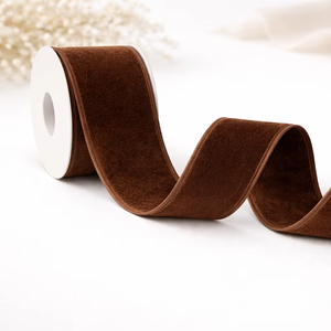 Cinta de Terciopelo Tejida de una Cara de 50 mm de Neelkamal Industries, 100% Poliéster, Resistente al Encogimiento, Suave, de Lujo, Color Sólido, Decorativa - Product Image 1