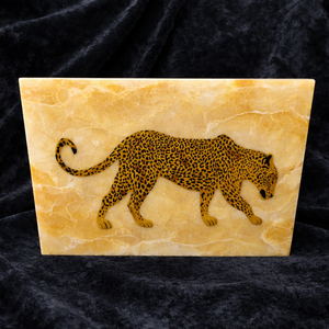 Mesa de Ónix Amarillo Natural con Incrustaciones de Leopardo, Mueble Decorativo de Mármol de Lujo, Mesa de Piedra Hecha a Mano - Product Image 2