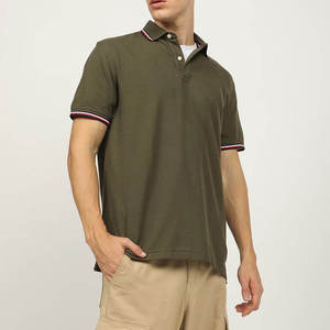 Camiseta Polo de Manga Corta con Botones Delanteros, Corte Ajustado, Talla Completa, Estilo Urbano Básico para Hombre - Product Image 1