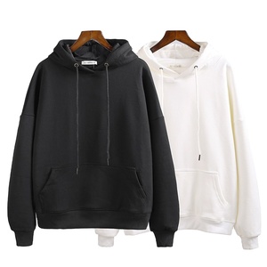 Ensemble de shorts de sport et de sweat-shirts pour femmes, personnalisable en OEM, marque privée, sweat-shirts courts à capuche confortables et unis - Product Image 2