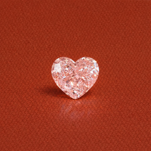 เพชรคุณภาพเยี่ยม 2.0 กะรัต รูปหัวใจสีชมพู ได้รับการรับรองจาก IGI เพชรเลี้ยงในห้องปฏิบัติการ สีแฟนซี ความสะอาดระดับ VS1-VS2 สำหรับแหวนและจี้ - Product Image 3