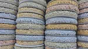 Wholesale 100% Polyester Eco-Friendly Customized Color Embroidery <b>Beaded</b> Rhinestone Lace <b>Trim</b> Borders Clothing Gifts 1 Piece - Product Image 3