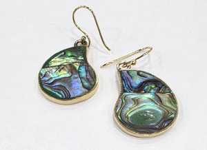 Boucles d'oreilles minimalistes bohèmes en gros, légères, en alliage, pour usage quotidien, bijoux fabriqués en Inde, prix d'usine - Product Image 1