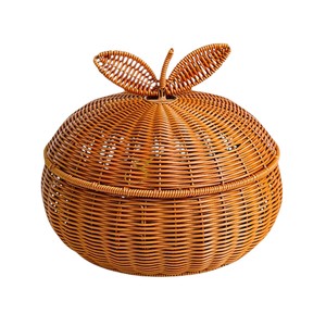 Cesta de Mimbre Hecha a Mano con Tapa para Almacenamiento Decorativo y Accesorios para el Hogar - Product Image 1