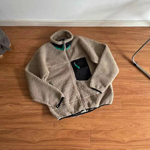 Chaqueta con Capucha de Lana para Hombre, Estilo Urbano, Diseño Único Hecho a Mano, Nueva Moda, Cuello Alto, Impermeable para Invierno - Product Image 1