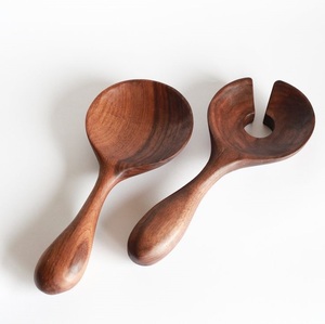 Meilleures ventes 2024 : Ensemble de 2 ustensiles de service à salade en bois d'acacia, tendance actuelle, accessoires de cuisine - Product Image 1