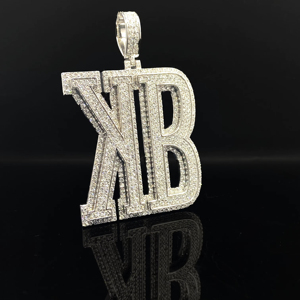 Pendentif Couronne de Prestige en Alliage Diamanté Givré Style Hip Hop Chrétien Urbain - Product Image 1