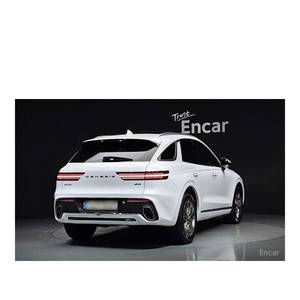 Genesis GV70 2.5T AWD 2024, SUV a Gasolina con 31,225 km, Emisión Euro V, Caja de Cambios Automática, Asientos de Cuero, Cámara Trasera, Volante a la Izquierda - Product Image 2