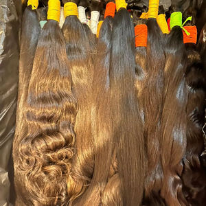 Extensiones de Cabello Humano Ondulado y Liso Natural de la India, Ligeras, Ecológicas, en Paquete a Granel - Product Image 1