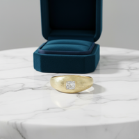 Maßgefertigter Vintage-Ring für Damen, 18K Vergoldet, 4-Schichtig Plattiert, Sterling Silber, 10mm 3,0g Eternity-Band-Ring mit Quadratischem Kanalbesatz