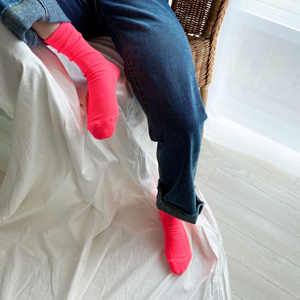 Chaussettes côtelées mignonnes de style coréen, fabriquées en coton peigné respirant et hautement élastique pour un usage quotidien en intérieur - Product Image 4