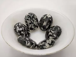 หินแจสเปอร์ลายม้าลายธรรมชาติ รูปทรงวงรี ขัดเงา สำหรับเป็นของขวัญตกแต่ง - Product Image 5