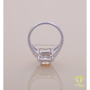 แหวนหมั้นเพชรแล็บโกรว์ทรงฮาโล ทองคำขาว ดีไซน์แยกแหวน สำหรับผู้หญิง - Product Image 3