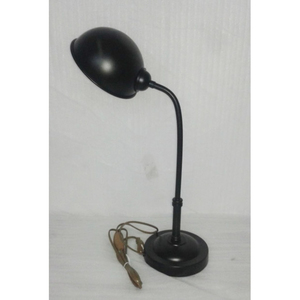 Lampe de bureau vintage à bras articulé réglable en laiton et argent, style industriel, pour bureau de direction, hôtel de luxe - Product Image 4