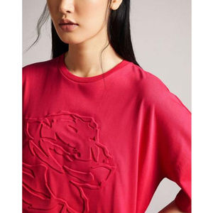 Camiseta de Verano para Mujer con Logotipo Personalizado, 100% Algodón, Transpirable, Impresión Digital, Color Rojo, Precio Económico - Product Image 5