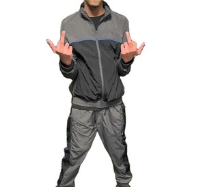 ชุดวอร์มไนลอนผู้ชาย ปักโลโก้ได้ตามต้องการ แบบสองชิ้น เสื้อแจ็คเก็ตซิปต่อผ้า กางเกงขายาว ระบายอากาศได้ดี ผ้าโพลีเอสเตอร์ กันลม ชุดฤดูหนาว - Product Image 3