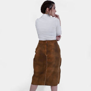 Falda corta negra informal de moda al por mayor, minifalda de cintura alta, falda sexy de cuero con etiqueta VIN para mujer - Product Image 2