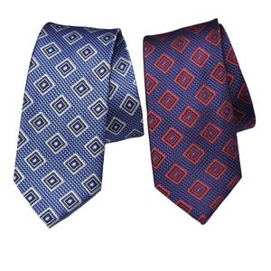 Cravate pour hommes en tissu micro 100% polyester de qualité supérieure disponible en différentes couleurs - Product Image 1