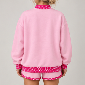 Conjunto Deportivo Casual Personalizado de 2 Piezas para Mujer, con Cuello Alto y Detalles de Puntos en Contraste Rosa - Product Image 2