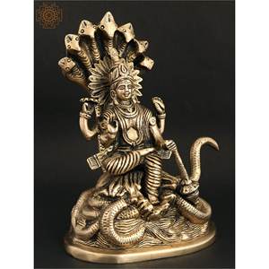 Hecho a mano de latón de 8 pulgadas Lord Vishnu Idol sentado en Sheshnag escultura tradicional hecha en India - Product Image 4