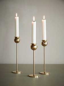 เชิงเทียนทองเหลืองสำหรับตกแต่งบ้าน ดีไซน์โลหะทนทานสำหรับตกแต่งบ้าน - Product Image 5