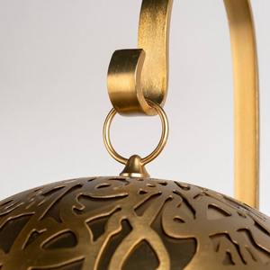 Plat de service de luxe de style arabe en or avec couvercle ajouré découpé au laser du Moyen-Orient et support métallique pour réceptions de mariage - Product Image 2