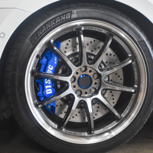 ชุดคาลิปเปอร์เบรก D1 Spec S-R5 สีน้ำเงิน 6 ลูกสูบ สำหรับอัพเกรดแพลตฟอร์ม VAG MQB - Product Image 3