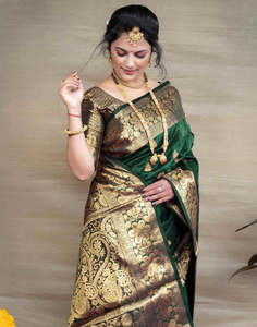 Dark <b>Green</b> <b>Silk</b> Woven Banarasi Saree - Product Image 5