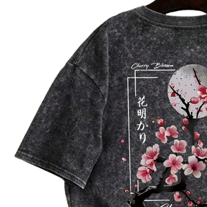 เสื้อยืดโอเวอร์ไซส์สไตล์วินเทจลายกราฟิก คอกลม แขนสั้น สตรีทแวร์ พิมพ์ลายดอกซากุระด้านหลัง ลำลอง ผ้าฝ้าย 100% - Product Image 4