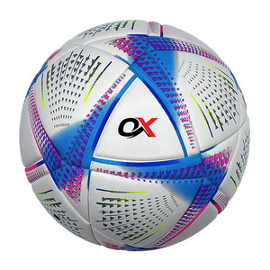 ลูกฟุตบอลหนัง PU คุณภาพสูงจาก Oxva Industries ผลิตจาก PVC น้ำหนักเบา พร้อมไส้บอลบิวทิล พิมพ์โลโก้ตามสั่ง สำหรับการแข่งขันและการฝึกซ้อม - Product Image 1