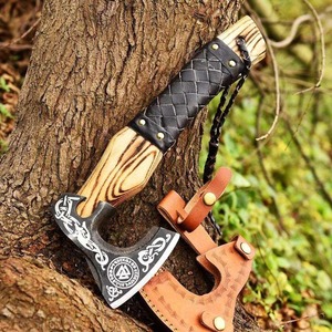 Hacha Vikinga Tomahawk con Mango de Madera, Hoja de Acero Inoxidable de 4 3/4 Pulgadas, Hacha Táctica de Supervivencia, Funda de Cuero, Uso en Exteriores - Product Image 1