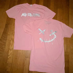 Camiseta Formal de Hombre, 100% Algodón, Cuello en V, Diseño de Contraste, Hombros Caídos, Corte Regular, Tallas Grandes, Calidad Premium - Product Image 1