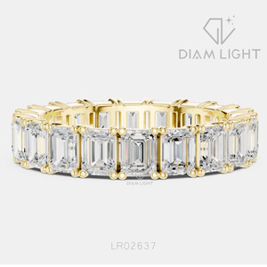 Bague de fiançailles en or blanc 14 carats avec diamant de laboratoire certifié IGI, taille émeraude 2,98 carats, bijoux fins - Product Image 5