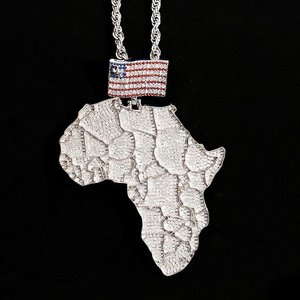 Collier Pendentif Personnalisé avec Initiales Serties de Diamants Moissanite, Style Hip Hop Bling, Bijou Lettre - Product Image 3