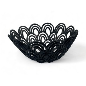 Bol de service moderne en métal noir avec design ajouré, fait main, pour servir les aliments, bols décoratifs - Product Image 3