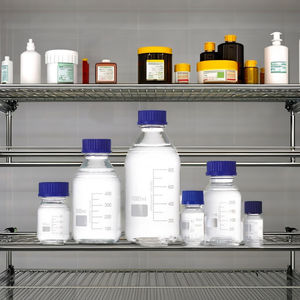 MAYALAB MR25B Botella de Laboratorio Redonda de Vidrio Borosilicato de 250 ml con Tapa de Rosca Azul para Almacenamiento de Medios y Reactivos - Product Image 3