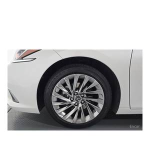 Lexus ES Luxury Plus 2024, conduite à gauche, sièges en cuir, caméra de recul, 31 746 km - Product Image 5