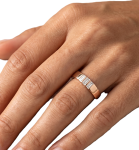 Anillo de Diamantes Cultivados en Laboratorio con Corte Baguette, Estilo Art Deco, Minimalista, con Tres Piedras, Oro Sólido de 14K/18K, Anillo de Boda Apilable, Anillo de Aniversario - Product Image 5