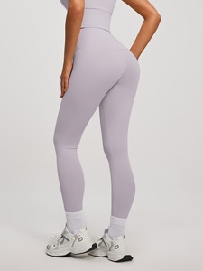 Ensemble de vêtements de sport pour femmes Atlaset Premium, trois pièces, soutien-gorge de sport sans couture, leggings, veste, personnalisation de la marque, fabrication OEM ODM - Product Image 5