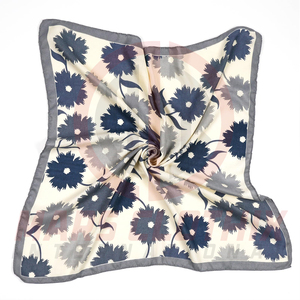 Écharpe carrée à imprimé floral en coton respirant, bandana décontracté pour femme, printemps-été - Product Image 4