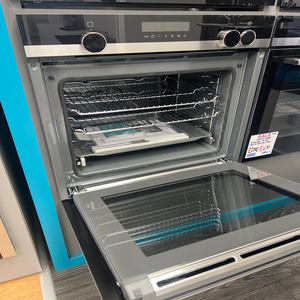 เตาอบไฟฟ้าแบบฝัง Siemens รุ่น HR578G5S6B สีดำ พร้อมจอแสดงผล - Product Image 1